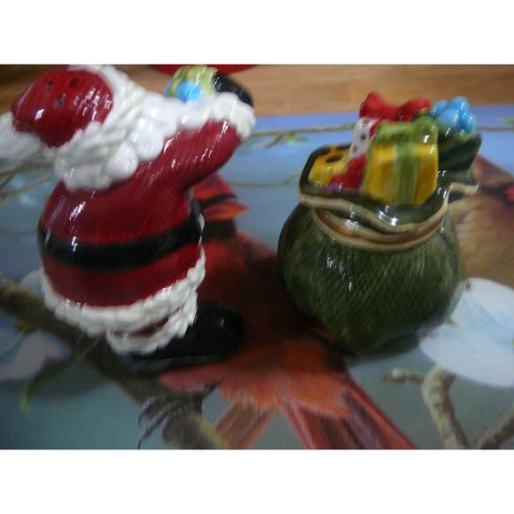 Vintage Fitz and Floyd Gifts from Santa Salt and Pepper Shakers - Picture 2 of 6